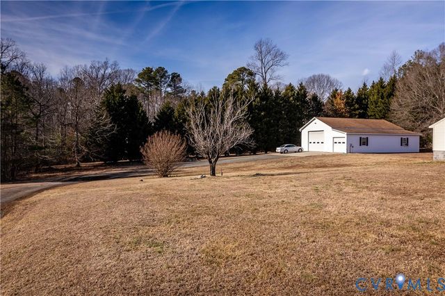 66 Georgia Ave., Warsaw, VA 22572