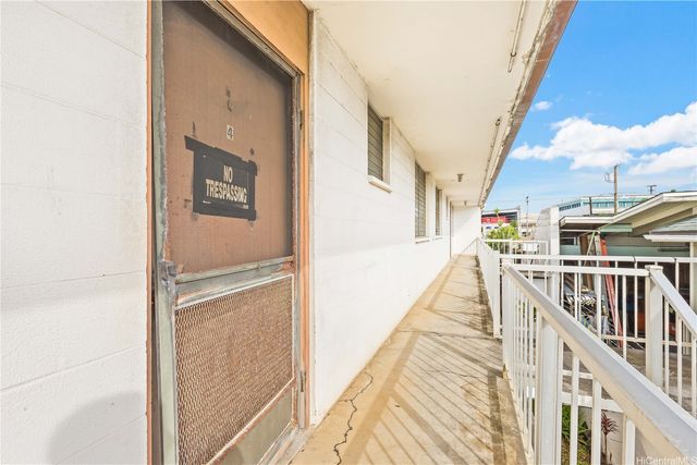 910 Factory Street, Honolulu, HI 96819