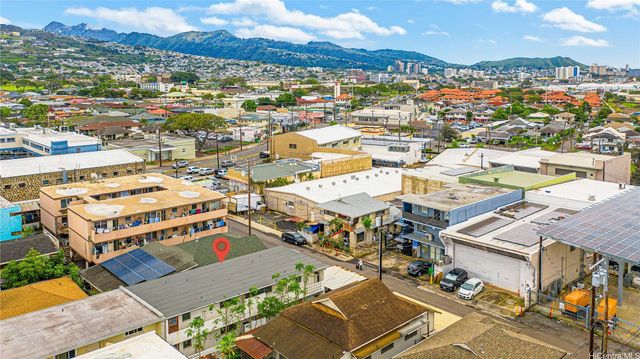 910 Factory Street, Honolulu, HI 96819