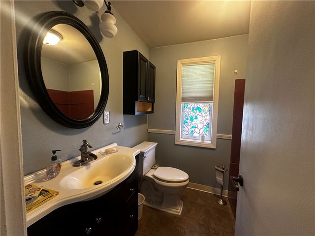 600 Stiefel Ave, Franklin Twp, PA 16117