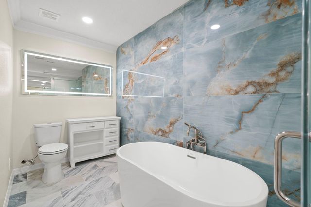 4023 Breakwood Drive, Houston, TX 77025