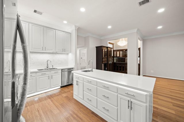 4023 Breakwood Drive, Houston, TX 77025
