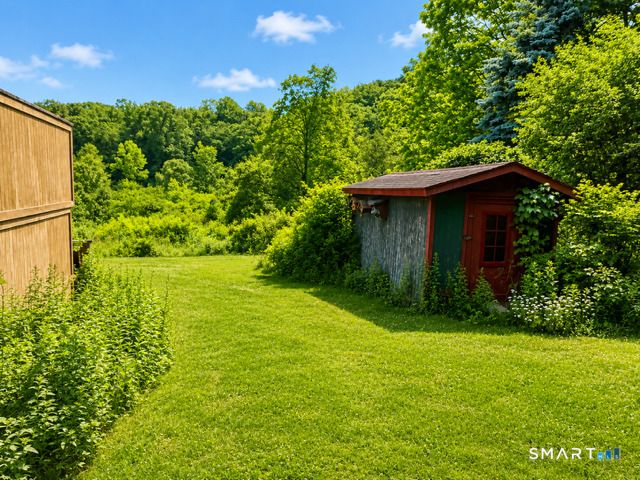 1080 Hoop Pole Road, Guilford, CT 06437