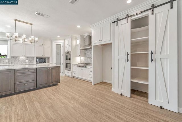 5647 Arcadia Circle, Discovery Bay, CA 94505