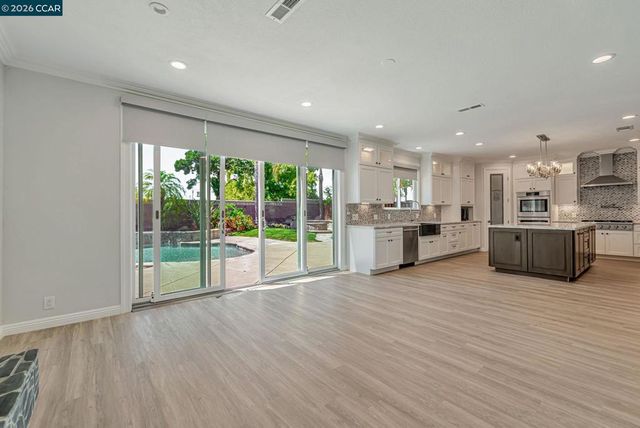 5647 Arcadia Circle, Discovery Bay, CA 94505