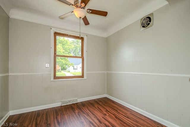 262 E 323rd Street, Willowick, OH 44095