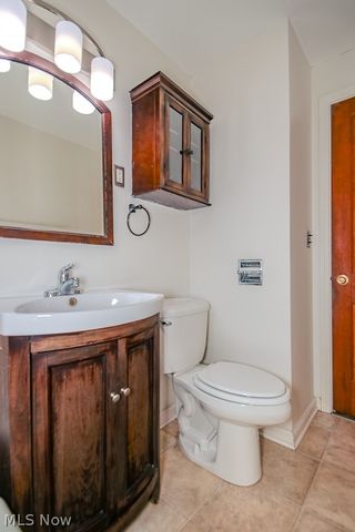 262 E 323rd Street, Willowick, OH 44095