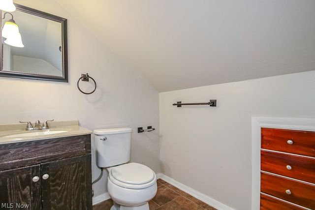 262 E 323rd Street, Willowick, OH 44095