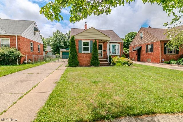 262 E 323rd Street, Willowick, OH 44095