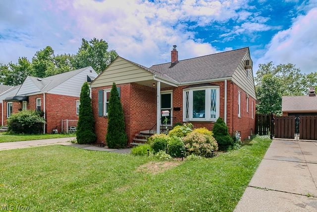 262 E 323rd Street, Willowick, OH 44095