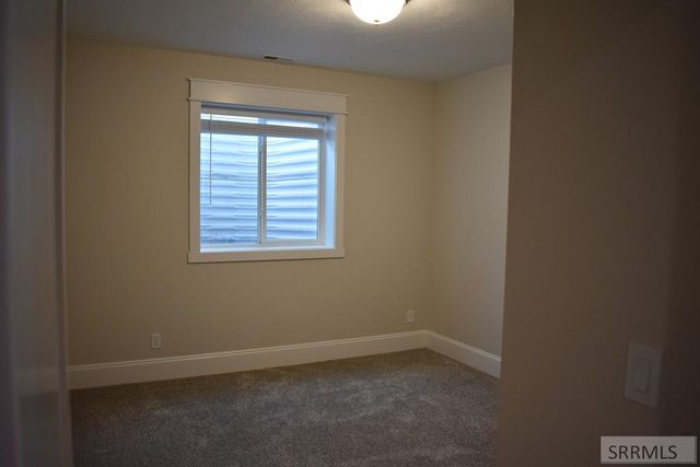 472 Zions St, Shelley, ID 83274