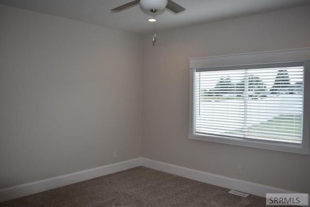 472 Zions St, Shelley, ID 83274