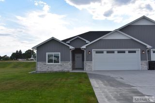 472 Zions St, Shelley, ID 83274