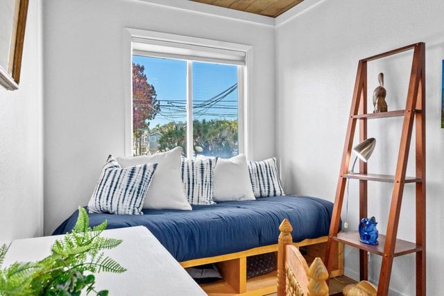 360 36th Avenue, Santa Cruz, CA 95062