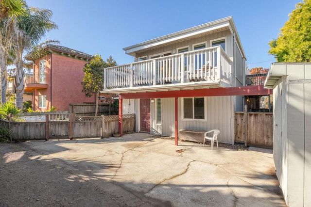 360 36th Avenue, Santa Cruz, CA 95062