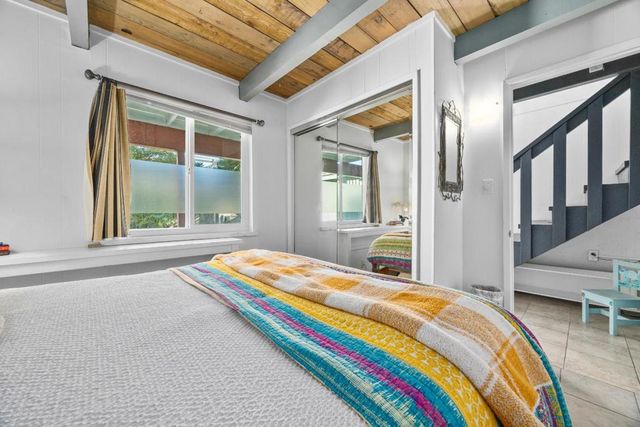 360 36th Avenue, Santa Cruz, CA 95062