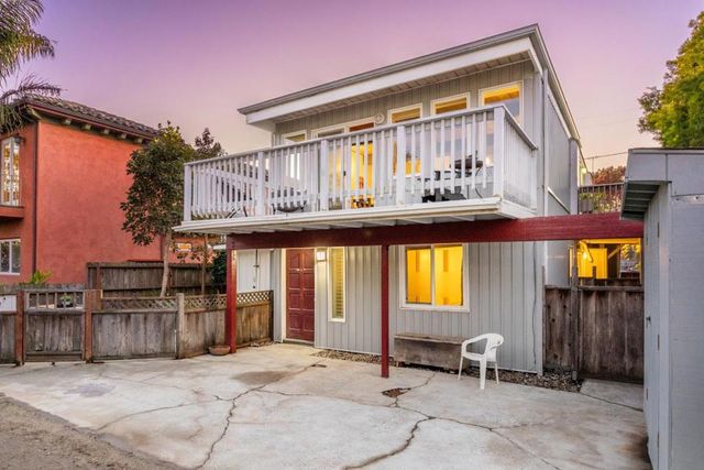 360 36th Avenue, Santa Cruz, CA 95062