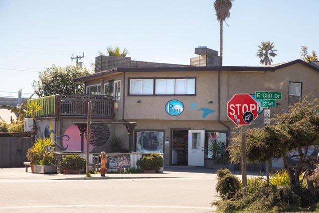 360 36th Avenue, Santa Cruz, CA 95062