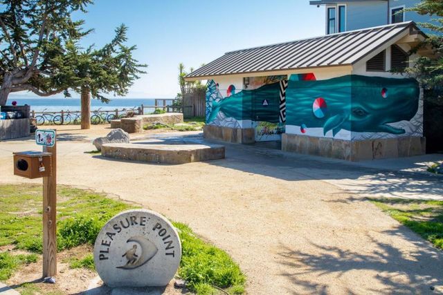 360 36th Avenue, Santa Cruz, CA 95062