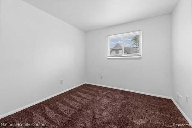 19861 Vermander Avenue, Clinton Township, MI 48035