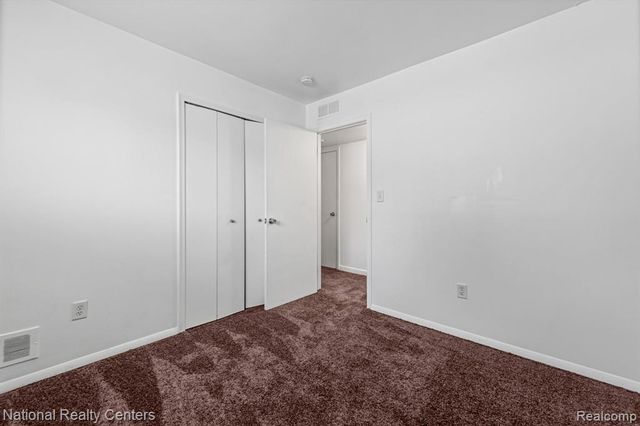 19861 Vermander Avenue, Clinton Township, MI 48035
