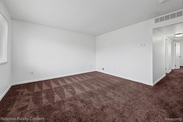19861 Vermander Avenue, Clinton Township, MI 48035