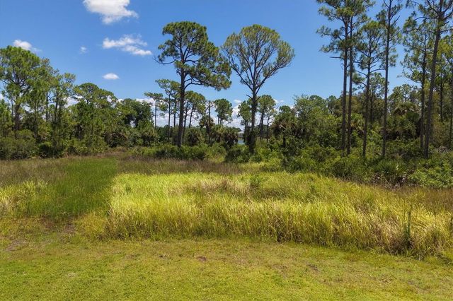9008 FALCON COURT, Venice, FL 34293