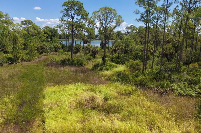 9008 FALCON COURT, Venice, FL 34293
