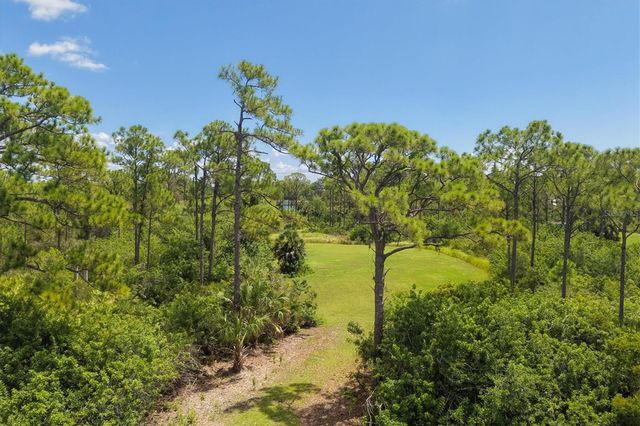 9008 FALCON COURT, Venice, FL 34293