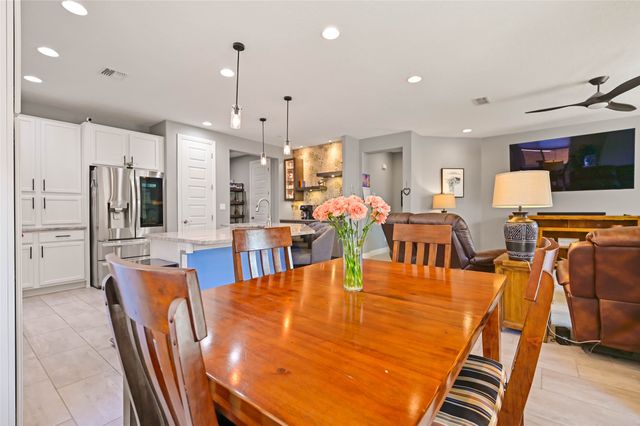 4142 Las Brisas, Santa Fe, NM 87507