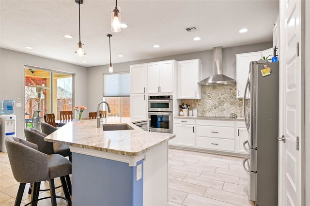 4142 Las Brisas, Santa Fe, NM 87507