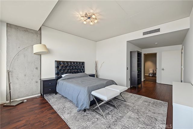 1155 S S Grand Avenue 1601, Los Angeles, CA 90015