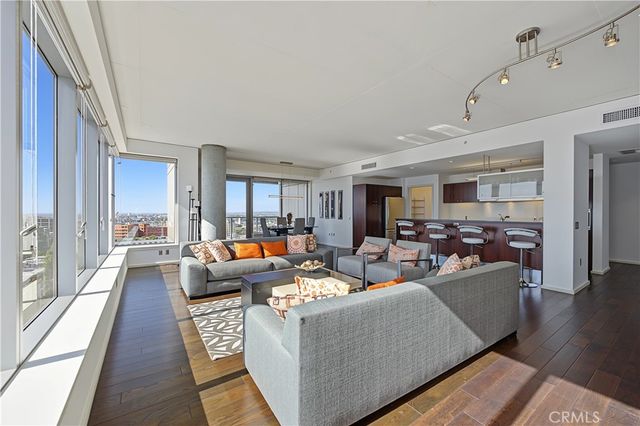 1155 S S Grand Avenue 1601, Los Angeles, CA 90015