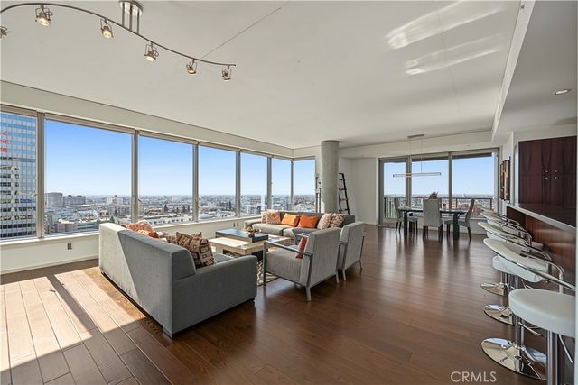 1155 S S Grand Avenue 1601, Los Angeles, CA 90015