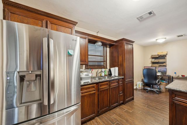5290 Berard Circle, Beaumont, TX 77705