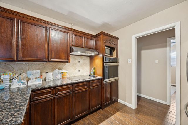 5290 Berard Circle, Beaumont, TX 77705
