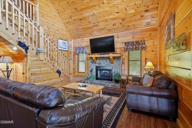 1824 Trout Way, Sevierville, TN 37862