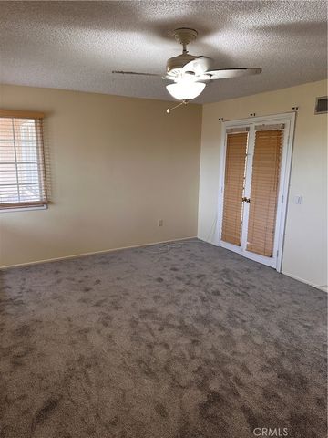 19259 Kenya, Los Angeles, CA 91326