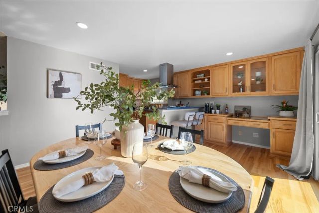 27939 Honeycomb, Saugus, CA 91350