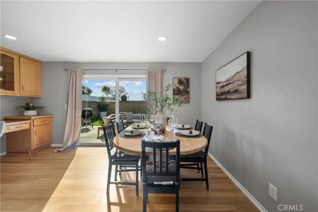 27939 Honeycomb, Saugus, CA 91350