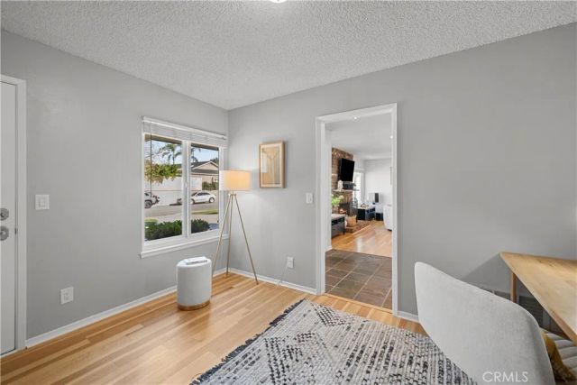 27939 Honeycomb, Saugus, CA 91350