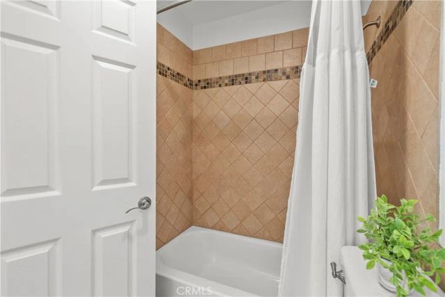 27939 Honeycomb, Saugus, CA 91350