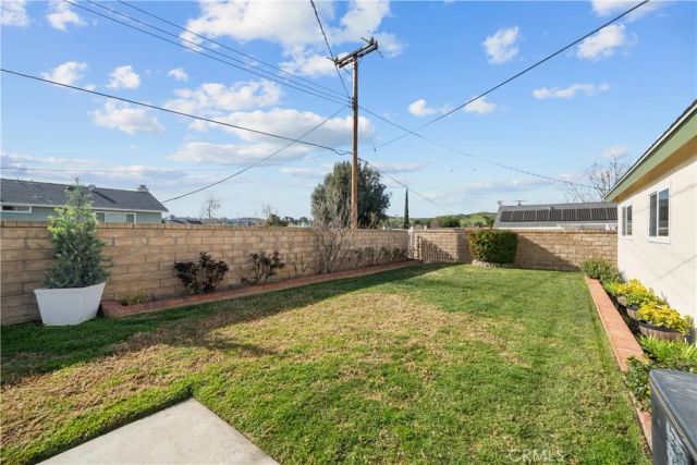 27939 Honeycomb, Saugus, CA 91350