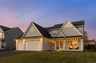 8555 197th Street W, Lakeville, MN 55044