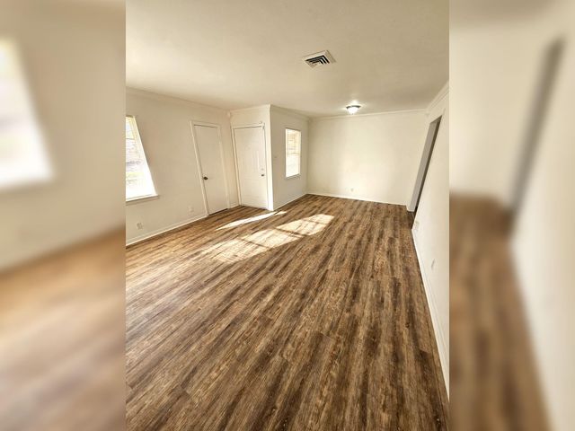 10007 Kittrell Street, Houston, TX 77034