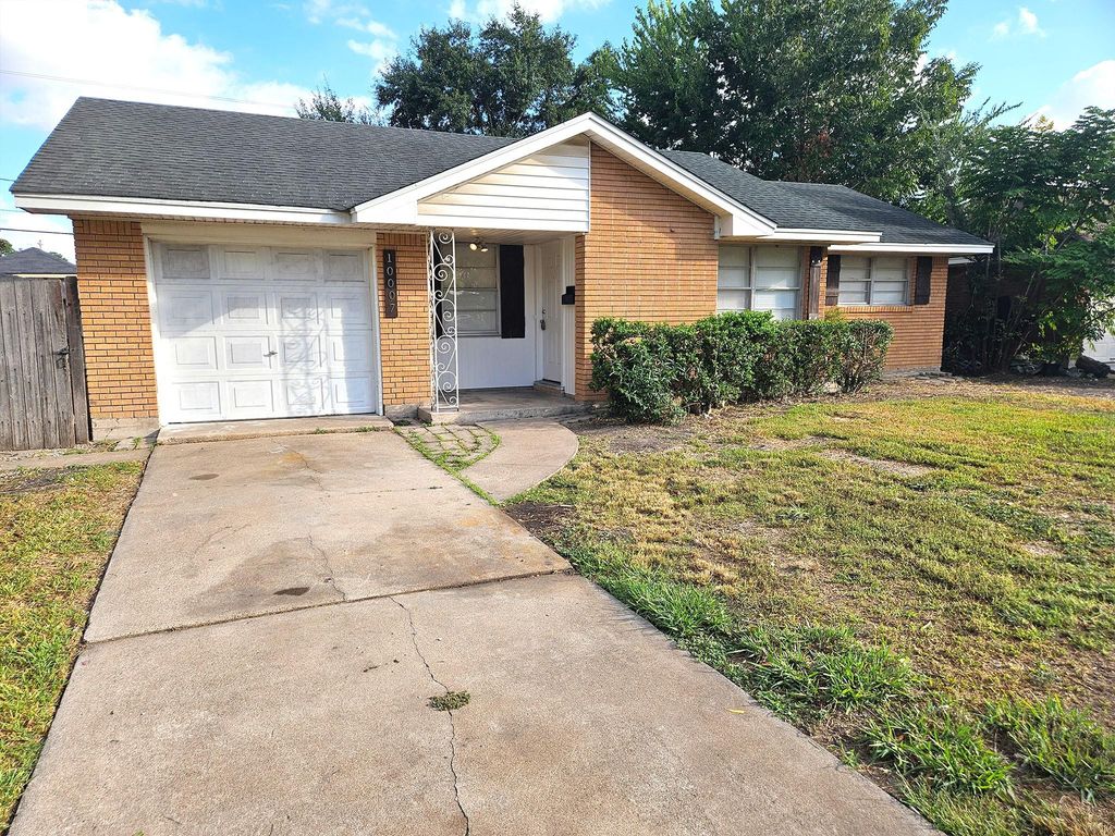10007 Kittrell Street, Houston, TX 77034