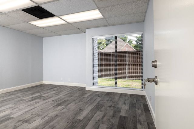 2401 Garden Park Court, Arlington, TX 76013