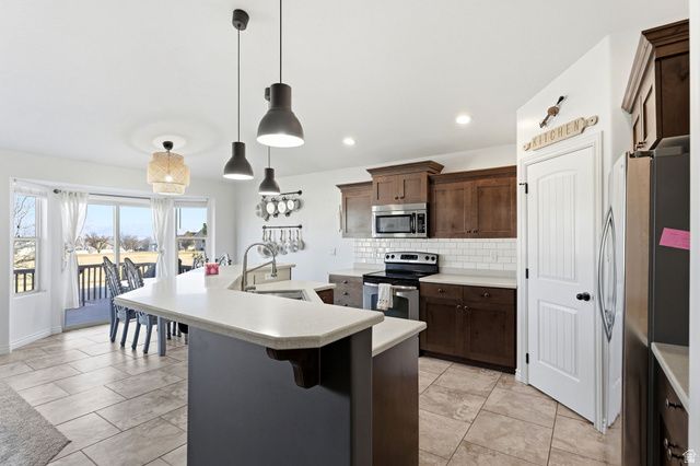 12827 S TORTOISE LN, Riverton, UT 84096