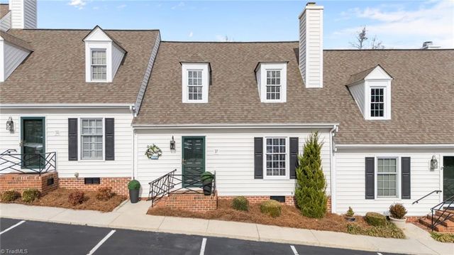 330 W Presnell Street 37, Asheboro, NC 27203