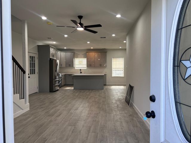 9210 Martell Street, Houston, TX 77051